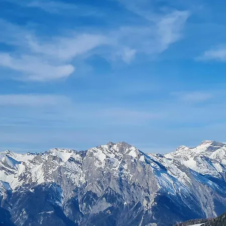 דירה A Quiet Place