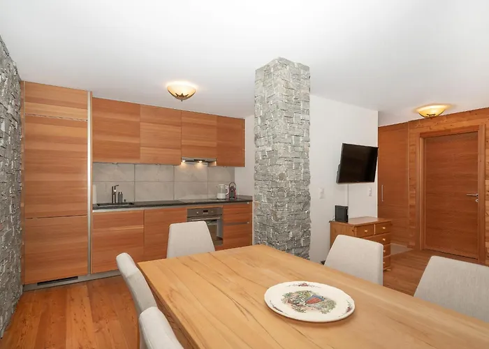 Apartment A Quiet Place *